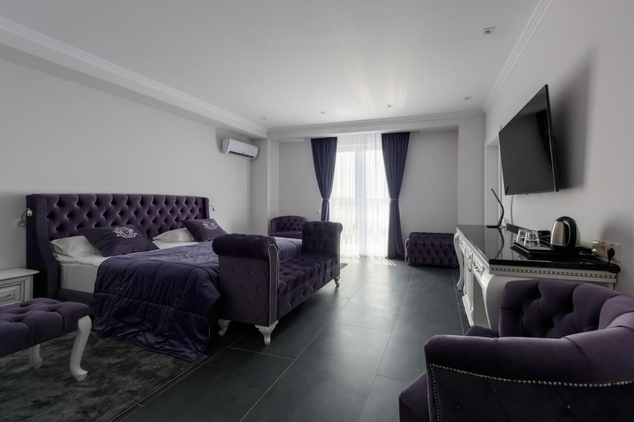 Grand Royal Hotel Chernivtsi Luaran gambar
