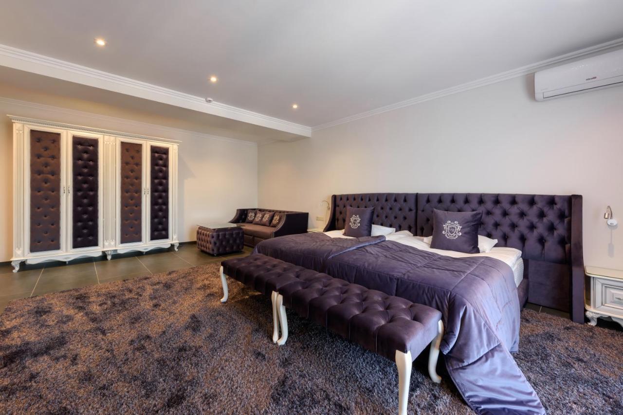 Grand Royal Hotel Chernivtsi Luaran gambar