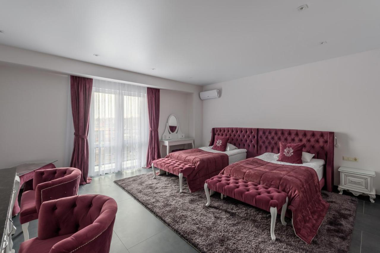 Grand Royal Hotel Chernivtsi Luaran gambar