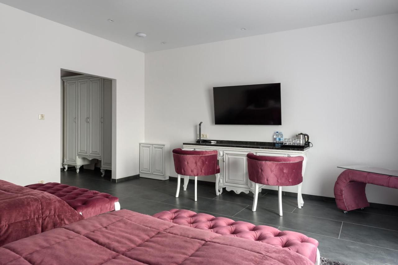 Grand Royal Hotel Chernivtsi Luaran gambar