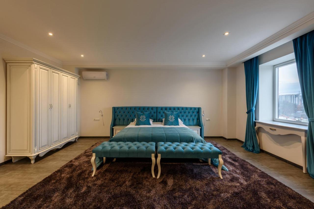 Grand Royal Hotel Chernivtsi Luaran gambar